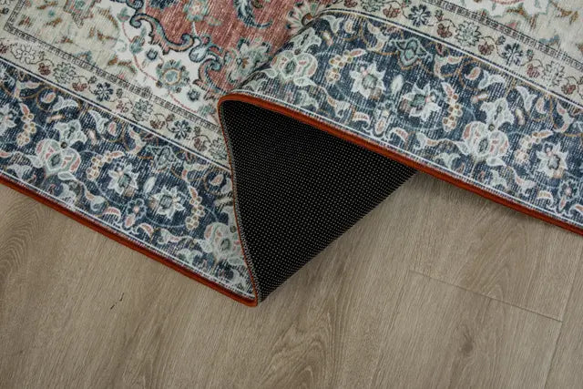 Freya Isphan Motif