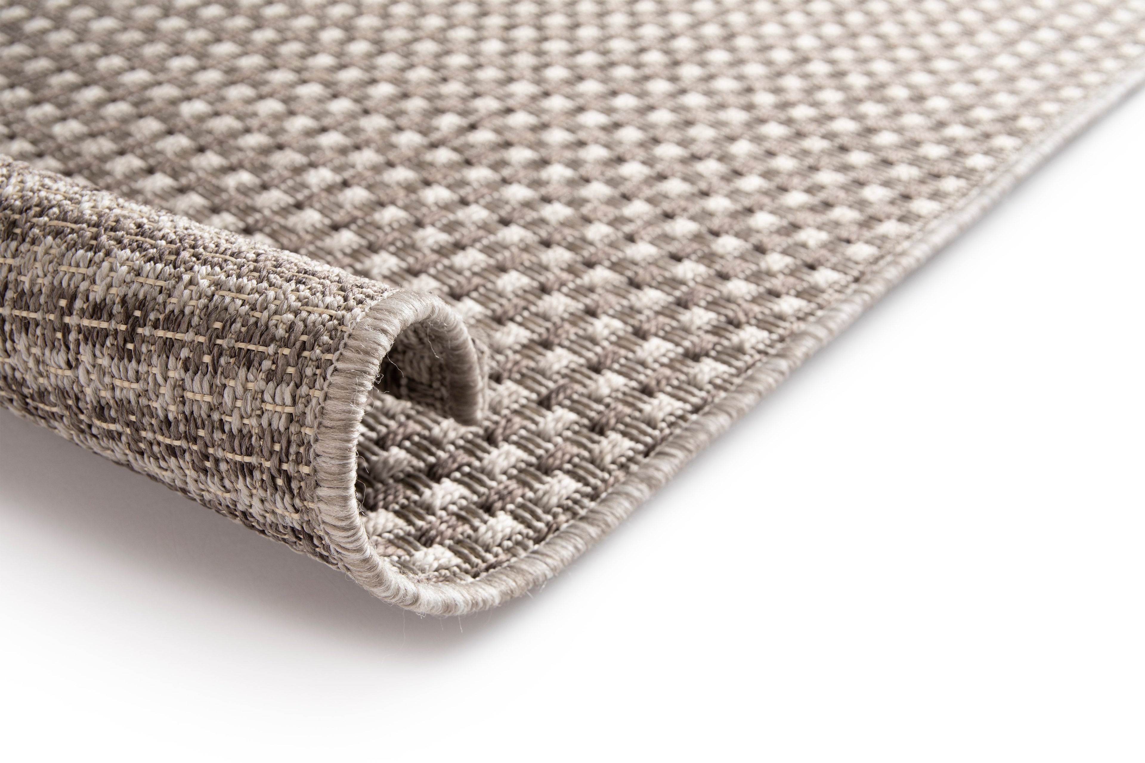 Terrace Grace Basket Weave
