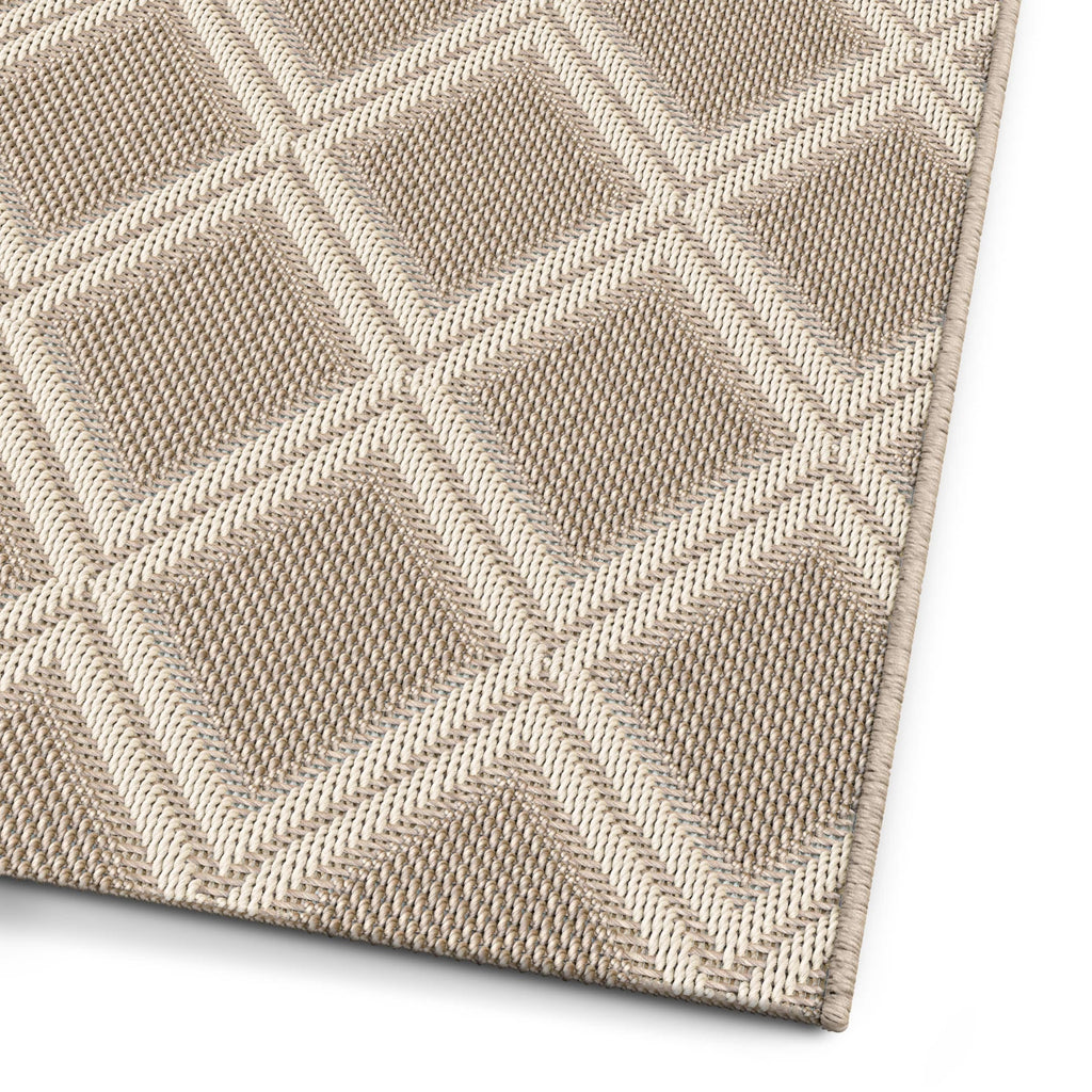 Terrace Grace Diamond Mesh