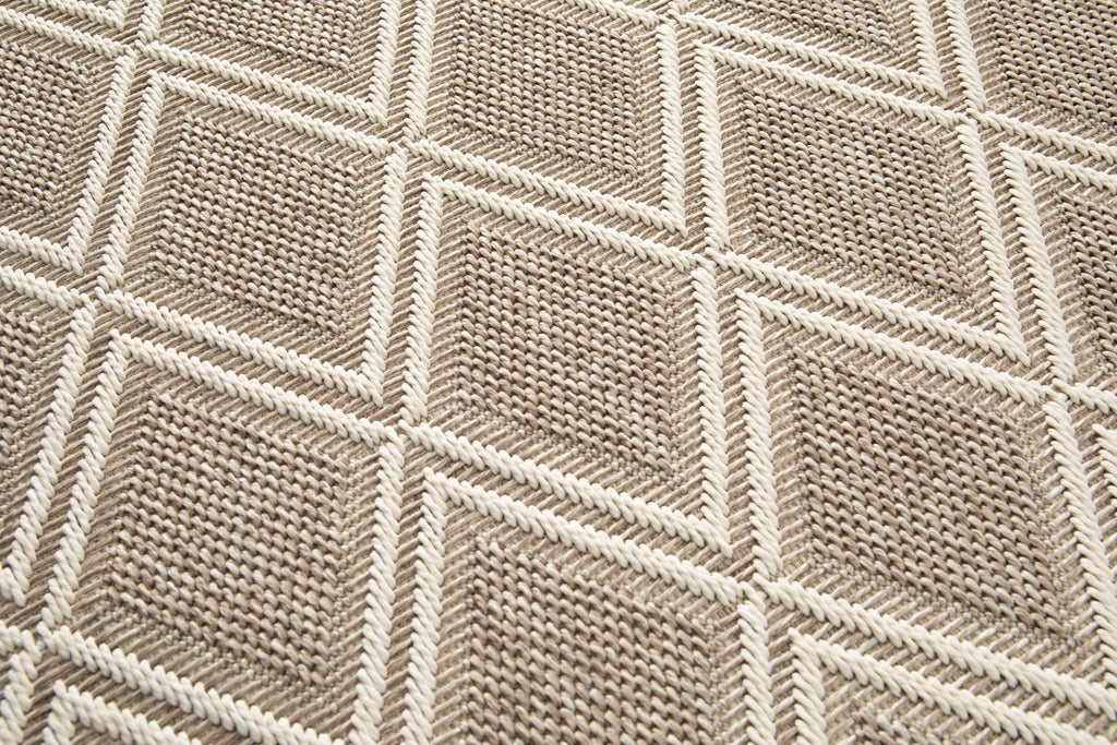 Terrace Grace Diamond Mesh