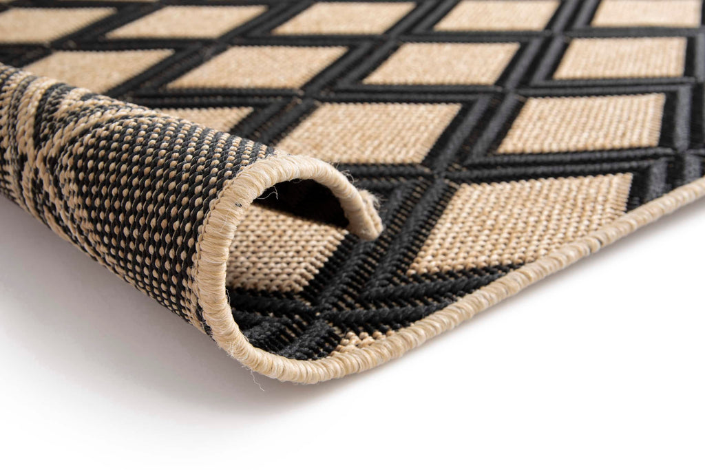 Terrace Grace Diamond Mesh