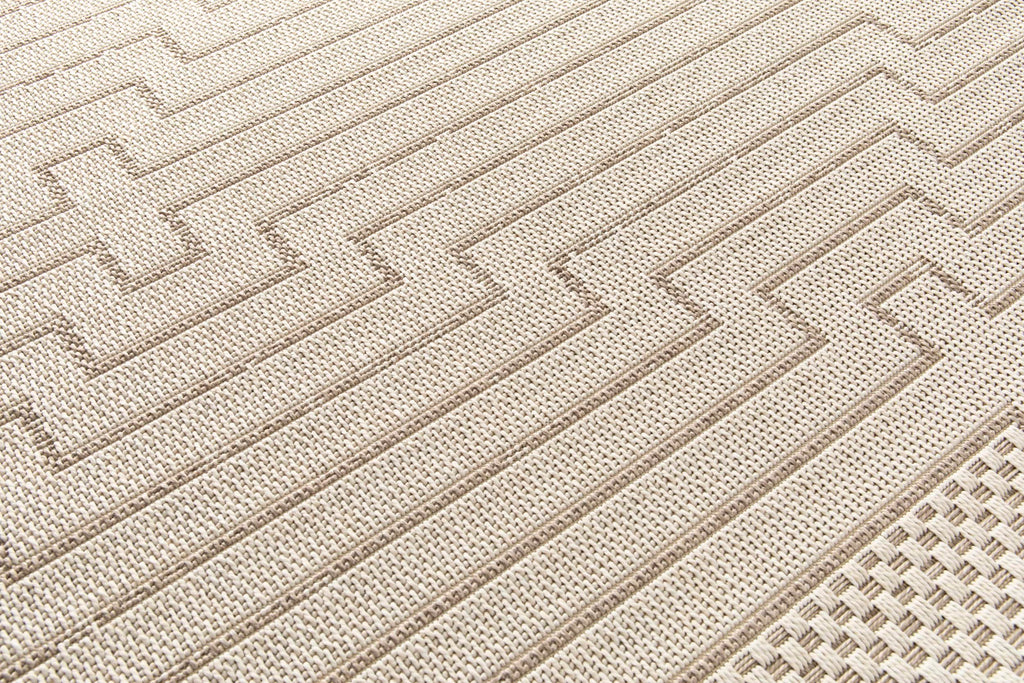 Terrace Grace Triangular Design