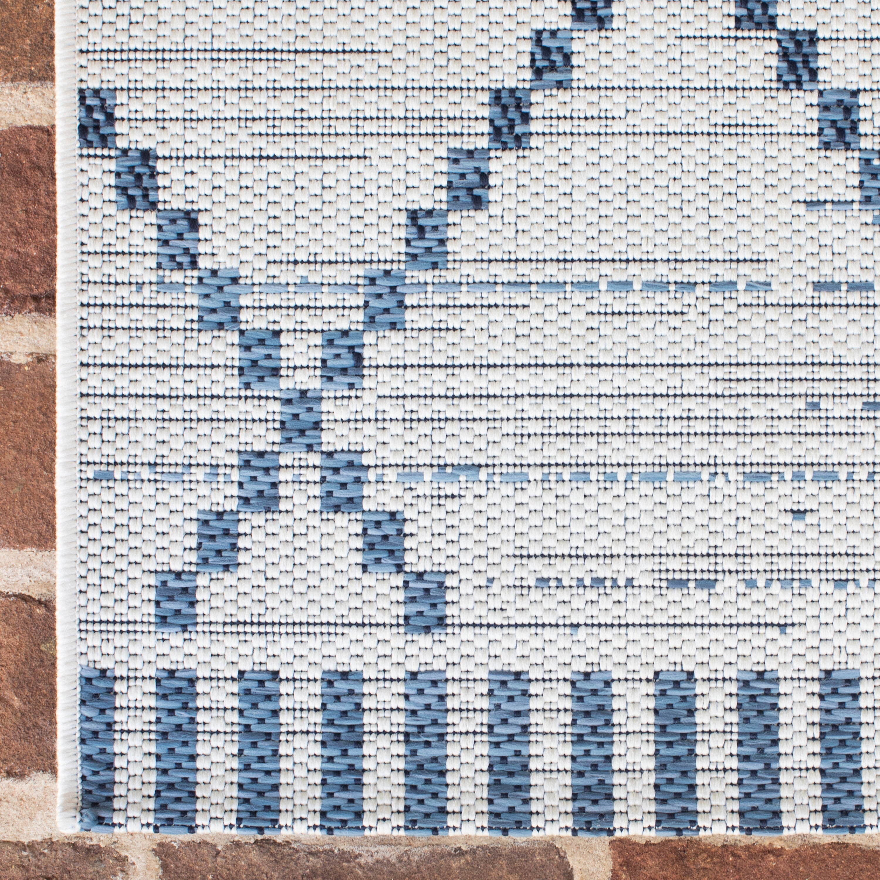 Havana Block Diamond White Faded Denim Weft