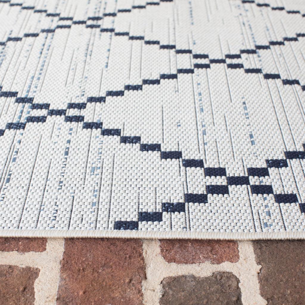 Havana Block Diamond White Faded Denim Weft