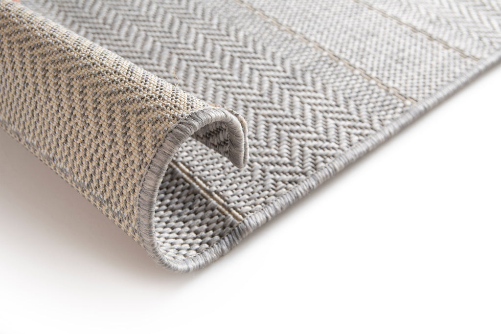 Aura Linear Design