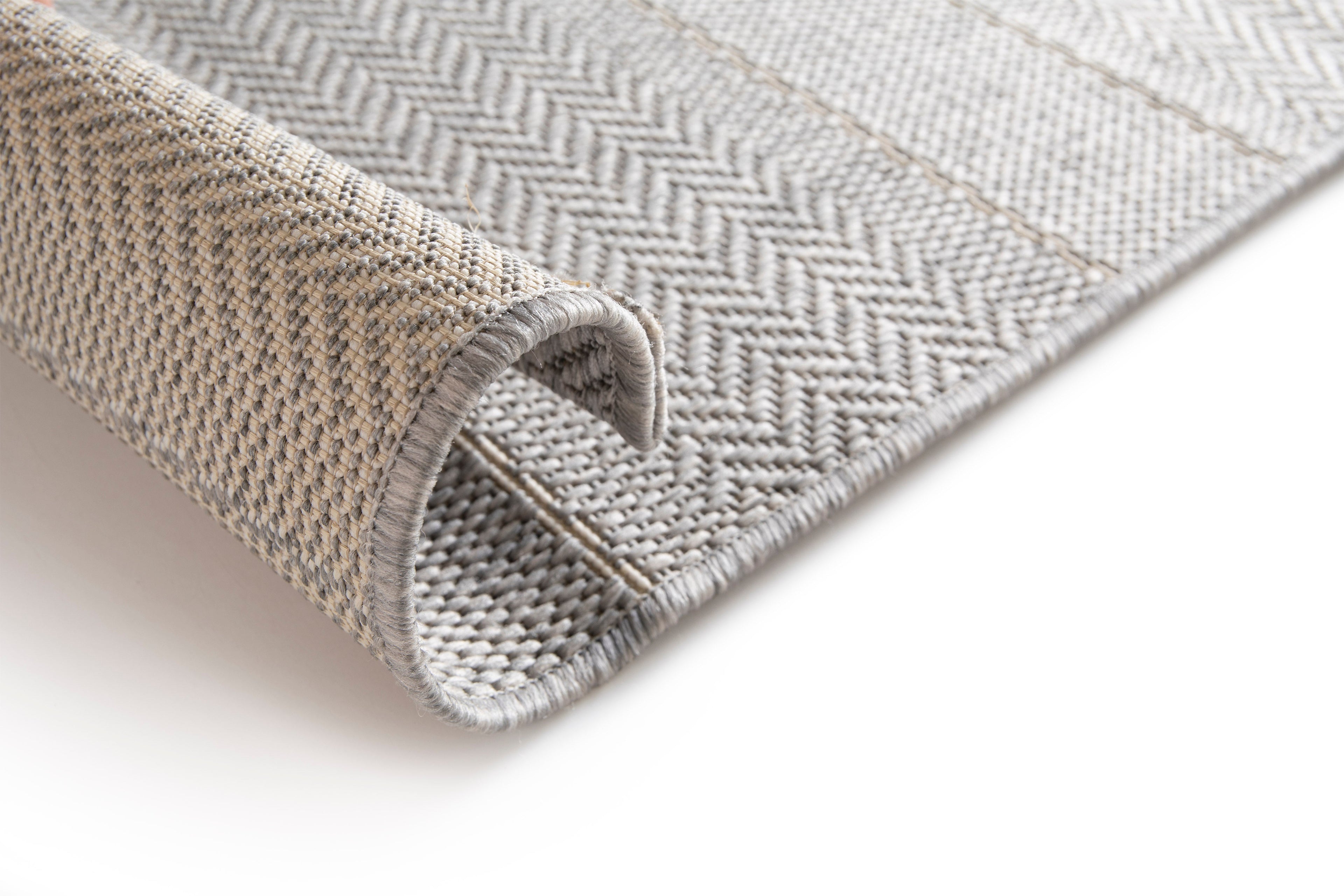 Aura Linear Design