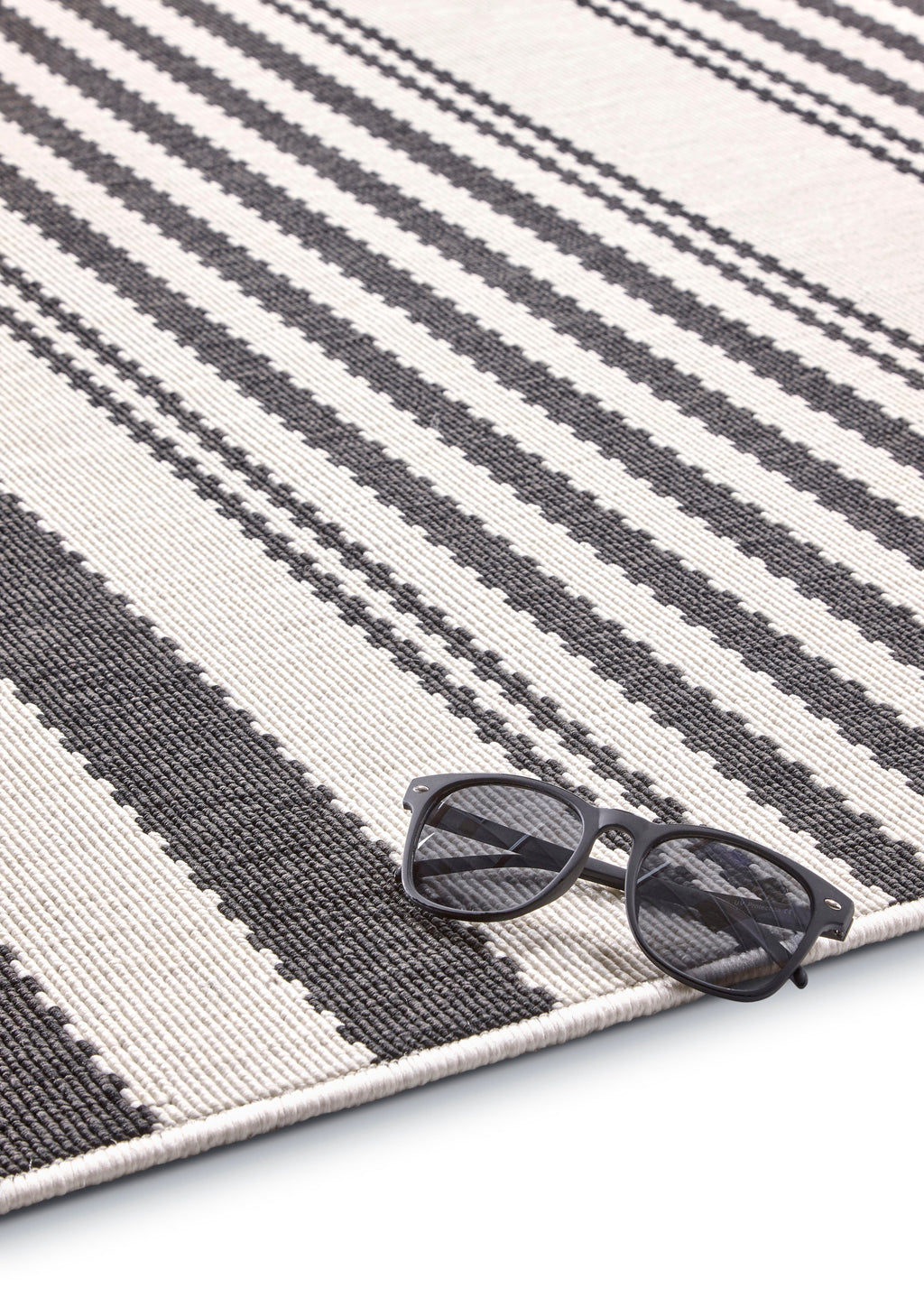 Spark Modern Linear Design