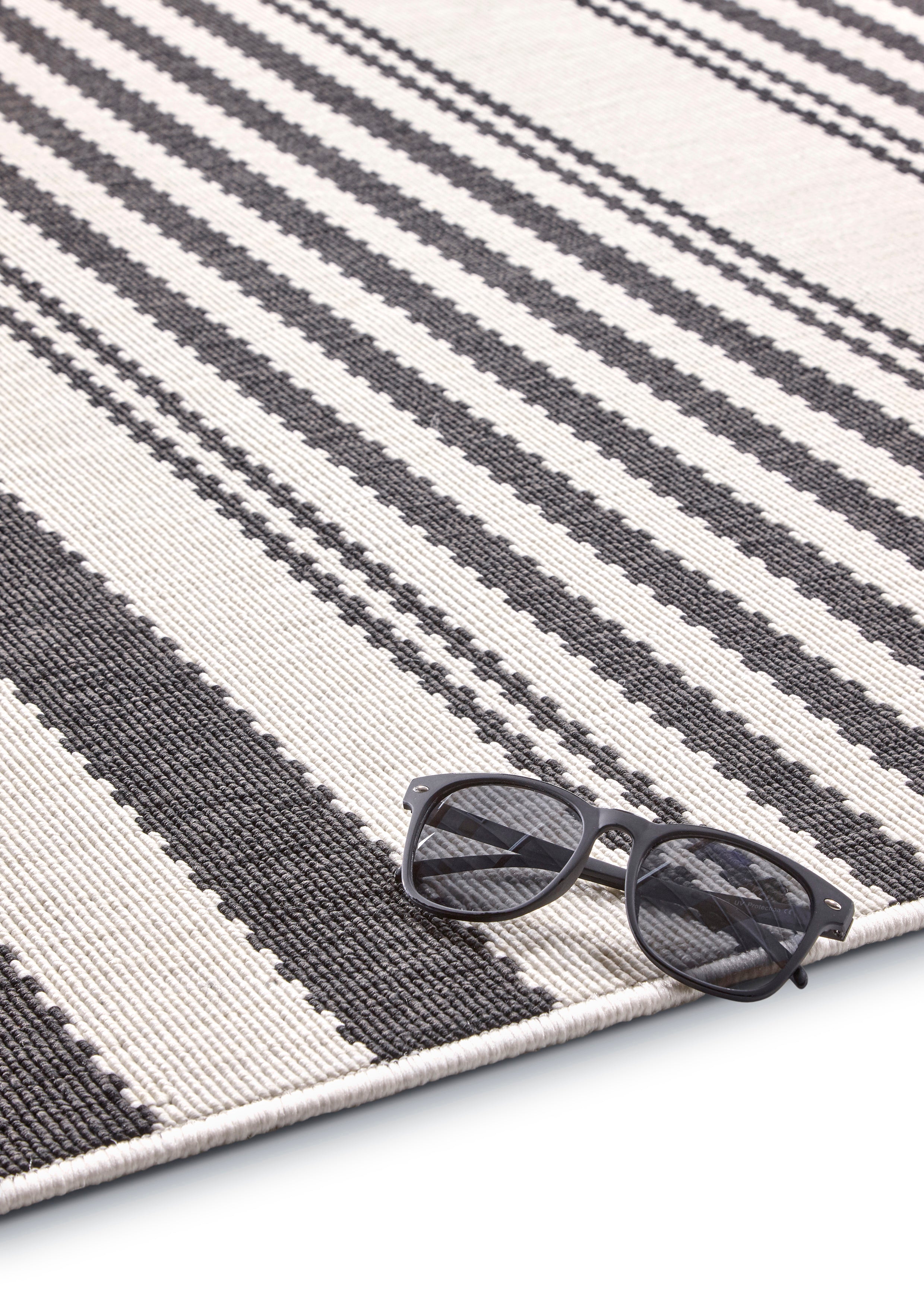Spark Modern Linear Design