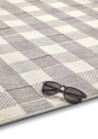 Spark Modern Checkered Design