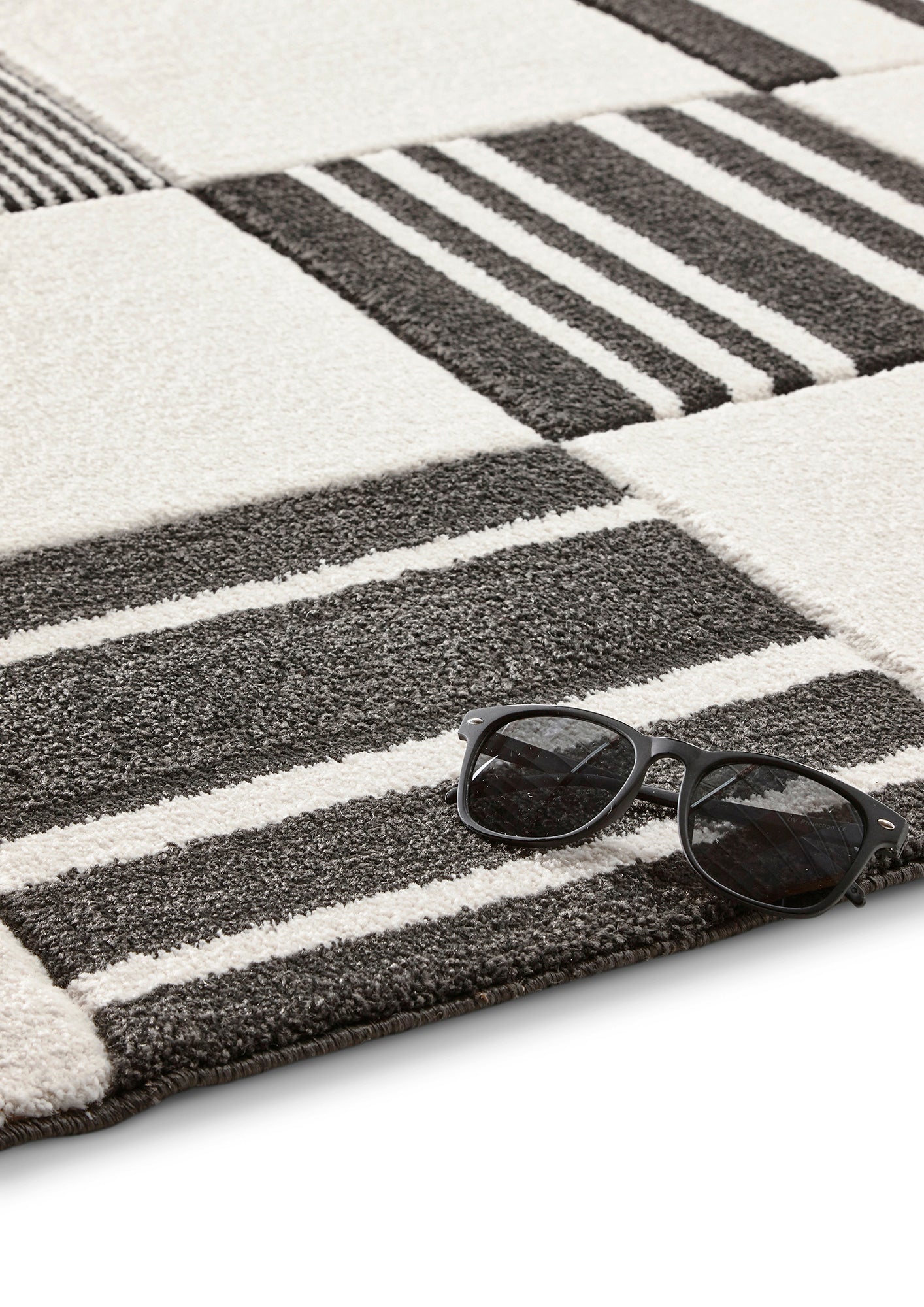 Mosaic Modern Linear Square