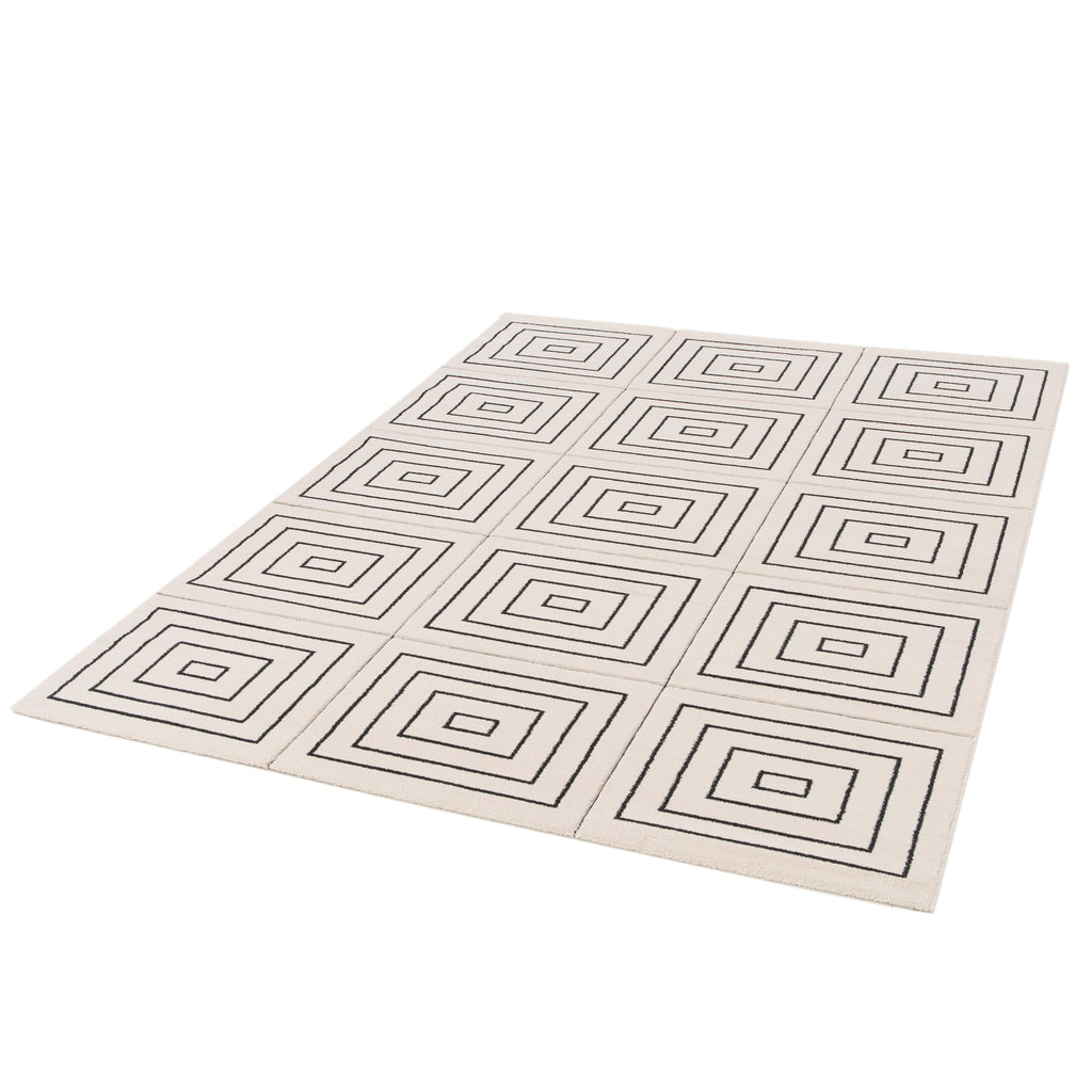 Mosaic Symmetrical Square