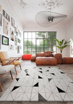 Facet Modern Triangular