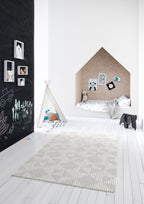 Play Geometric Triangle Modern