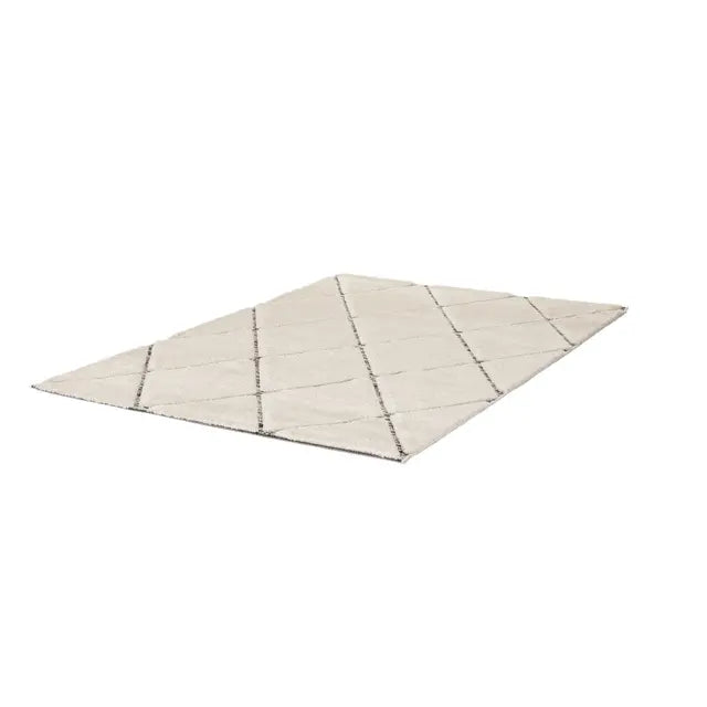 Nyla Modern Diamond